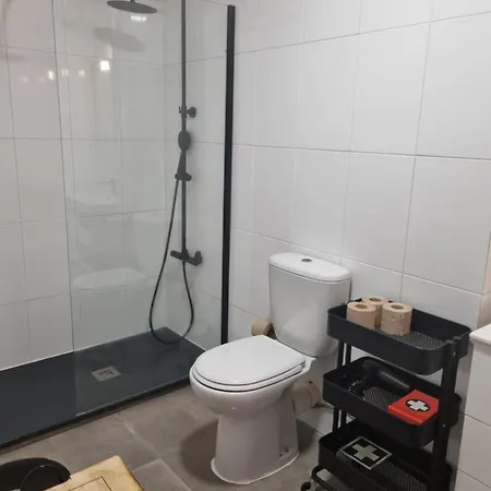 Pine Tree Apartment *