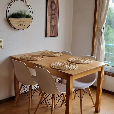 Pine Tree Apartment