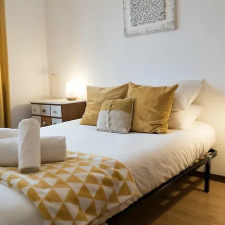 Pine Tree Apartment